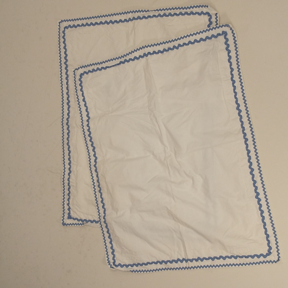 White Cotton Pillow Sham Pair Blue Ric Rac Trim Pottery Barn Standard Portugal